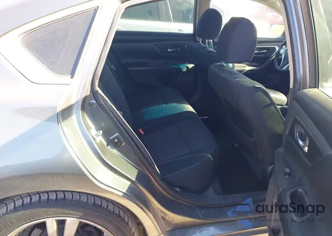 2016 Nissan Altima 2.5 S z USA, uszkodzony, nr VIN 1N4AL3AP4GN383856